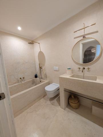 A VENDRE Appartement Duplex Haut de Gamme - 120 m² - Guéliz, Marrakech