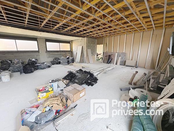 Appartement de type T3 d'une superficie de 80 m²