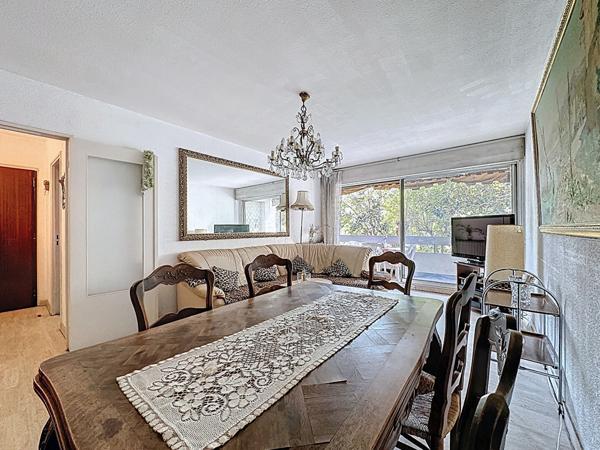 Appartement 3 pièces 72 m² + terrasse aux Chartreux - Marseille, l'opportunité à saisir !