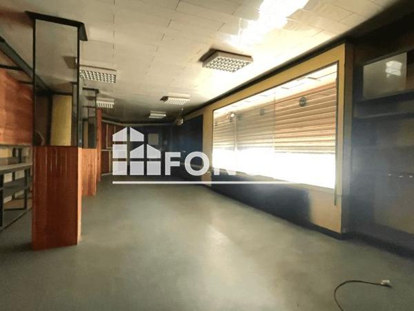 À vendre Local commercial 97.12 m² - Montauban 82000