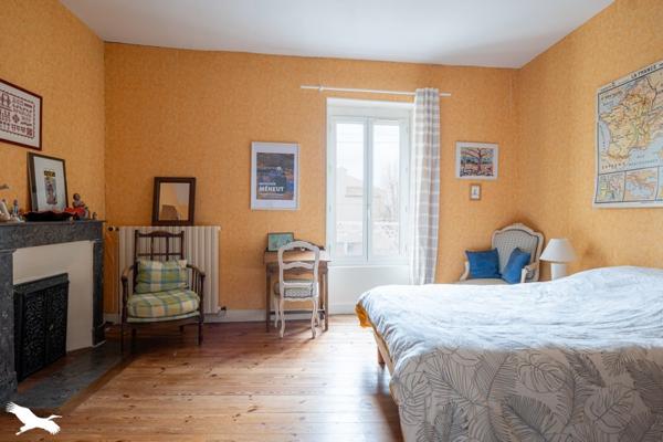 Maison à vendre |  Saint-Jean-d'Angély |  7 pièces | 158 m²