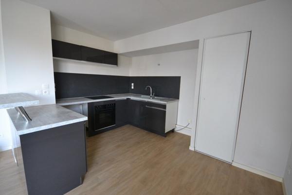 Location appartement 3 pièce(s) 64 m²
