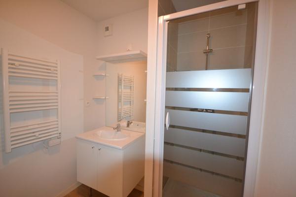 Location appartement 3 pièce(s) 64 m²