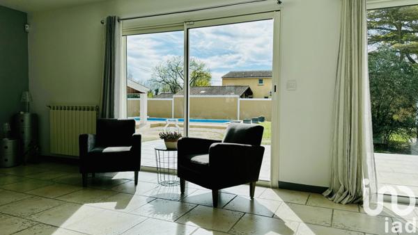 Maison à vendre 4 pièces 200 m² Entraigues-sur-la-Sorgue