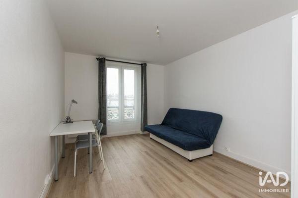 Location studio 21 m² Paris 20