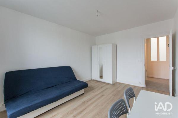 Location studio 21 m² Paris 20