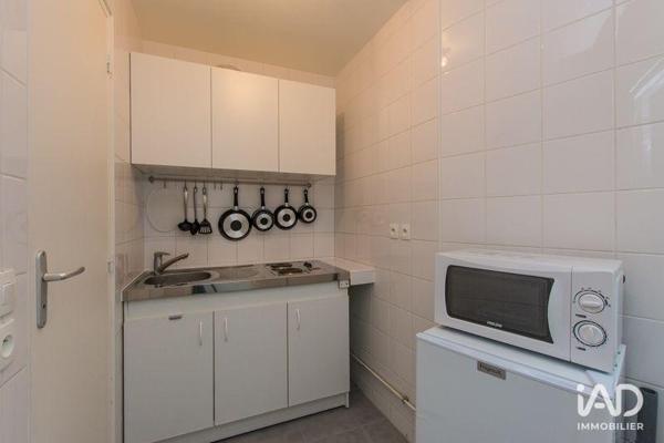 Location studio 21 m² Paris 20