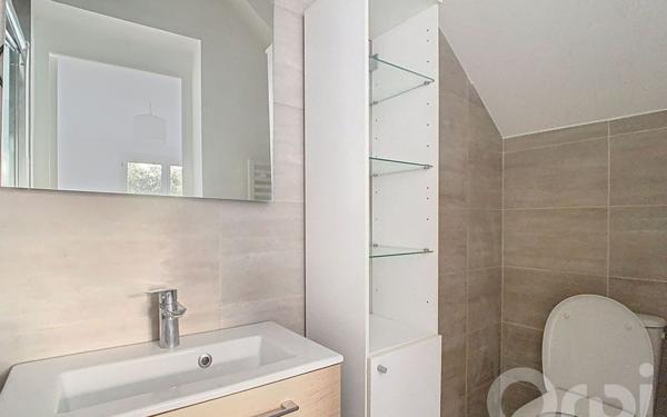 Appartement à louer    2 pièces • 28,62 m2 Maisons-Alfort