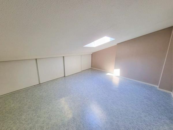 Appartement à louer    4 pièces •  Albi