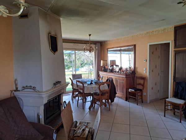 Maison de plain-pied avec garage Camping Car