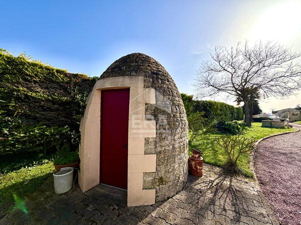 PROPRIÉTÉ D'EXCEPTION AU CALME À LE GUA