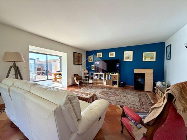 PROPRIÉTÉ D'EXCEPTION AU CALME À LE GUA