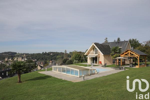 Maison à vendre 9 pièces 238 m² Uzerche