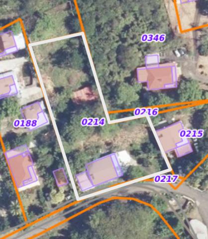 Maison à rénover sur terrain de 2  500 m² proche plage