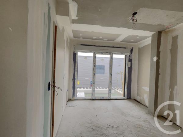 Appartement F3 à vendre  3 pièces - 64,87 m2 EPINAY SUR SEINE - 93