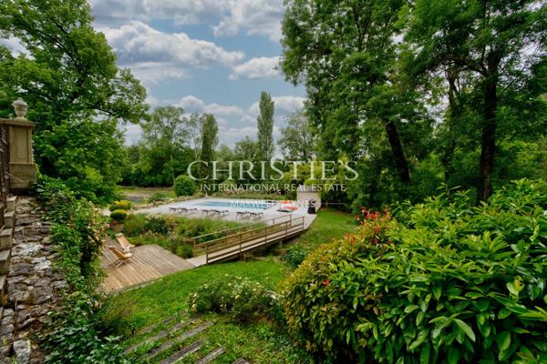 Domaine de prestige avec parc, au cœur du Périgord