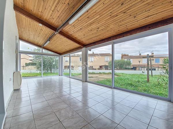 Maison Orange 4 pièce(s) 115 m2 avec garage et jardin