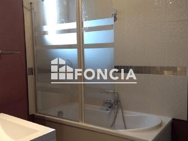 Location Appartement 2 pièces 56.1 m² - 10 PLACE DU MUSEE Dreux 28100