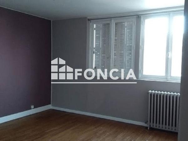 Location Appartement 2 pièces 56.1 m² - 10 PLACE DU MUSEE Dreux 28100