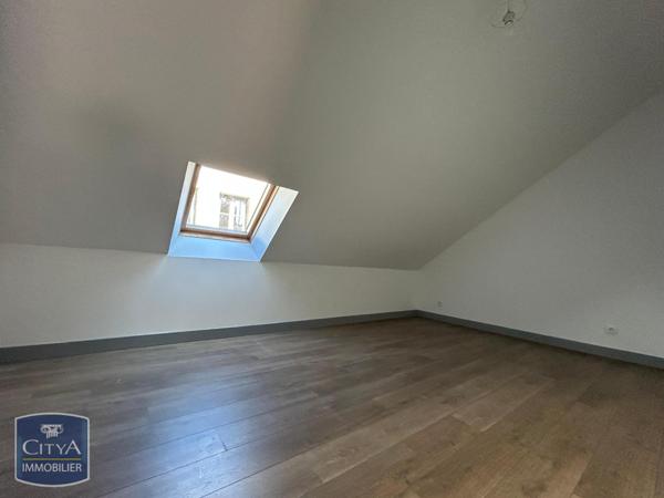 Appartement à louer 4 pièces 66.56m²