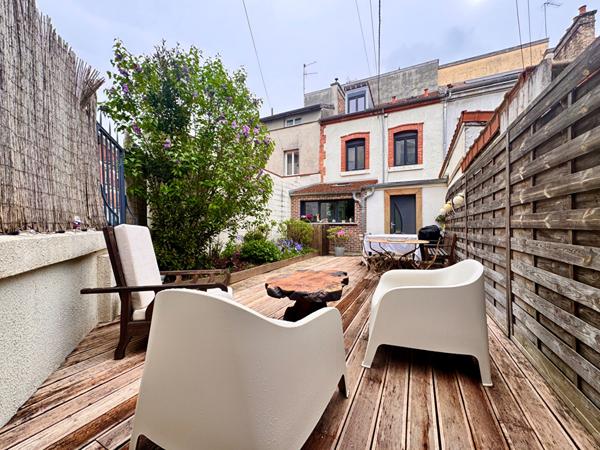 Maison proche de l'hyper centre avec extérieur