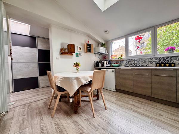 Maison proche de l'hyper centre avec extérieur