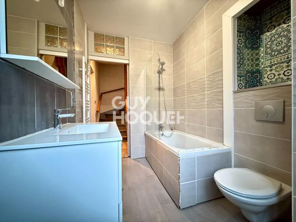 Maison proche de l'hyper centre avec extérieur