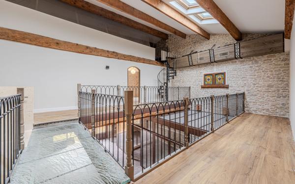 Maison à vendre    4 pièces •  Milhaud