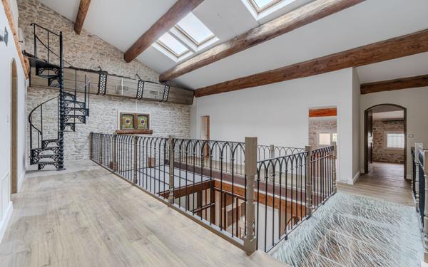 Maison à vendre    4 pièces •  Milhaud