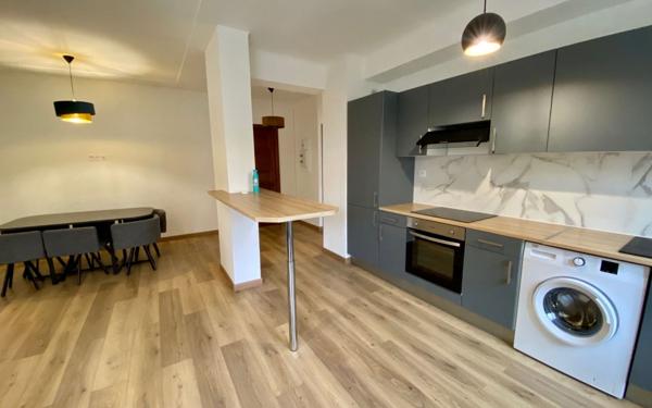 Appartement à vendre    2 pièces • 50,47 m2 Nice