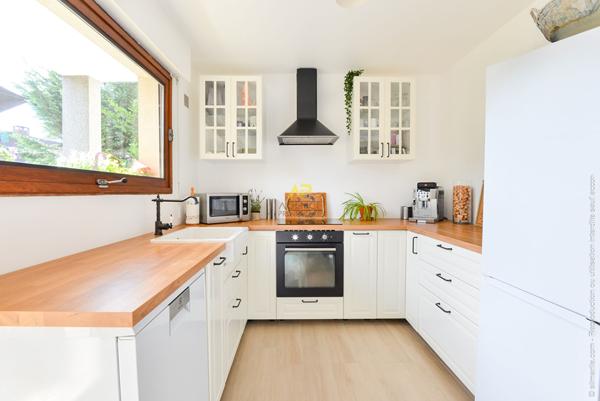 Appartement VUE SUR SEINE €279 500 ** - Référence 1788