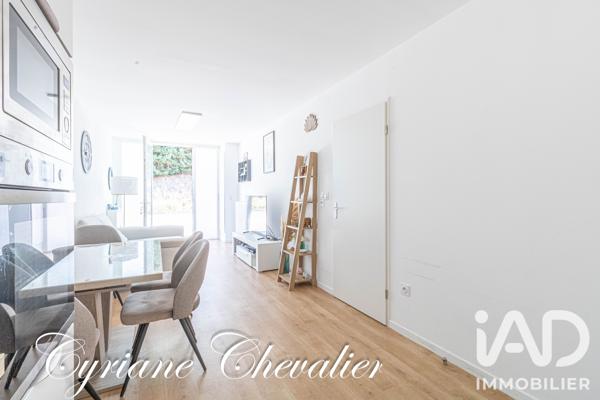 Appartement à vendre 2 pièces 47,11 m² Beynes