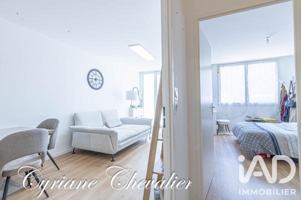 Appartement à vendre 2 pièces 47,11 m² Beynes
