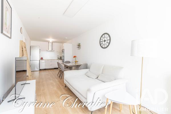 Appartement à vendre 2 pièces 47,11 m² Beynes