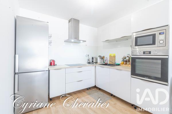 Appartement à vendre 2 pièces 47,11 m² Beynes