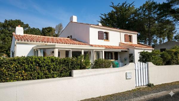 Maison BRETIGNOLLES-SUR-MER 6 pièce150m2