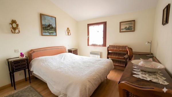 Maison BRETIGNOLLES-SUR-MER 6 pièce150m2