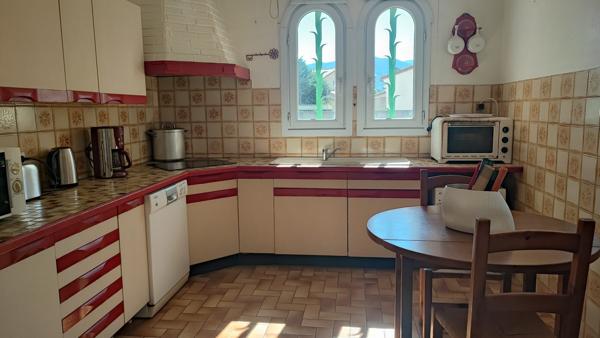 Villa semi plain pied 5 pièces plus sous sol à St André