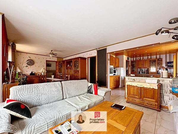 LE MUY - 499 000  -MAISON FAMILIALE 160 M² -4 CHAMBRES -UN BUREAU - TERRAIN 1 200 M²