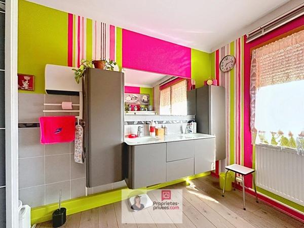 LE MUY - 499 000  -MAISON FAMILIALE 160 M² -4 CHAMBRES -UN BUREAU - TERRAIN 1 200 M²