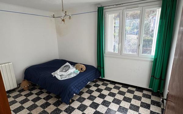 Maison à vendre    3 pièces •  Le Martinet