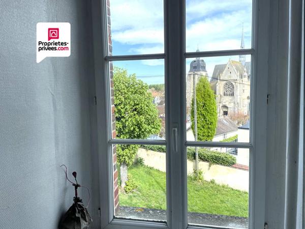 Maison Nogent Le Roi 6 pièces 4 chambres 170 m2 jardin 930m2 292000