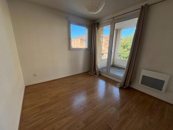 A LOUER : T3 à LILLE • rue Alphonse Mercier - GAMBETTA • 1 113 € CC • Réf. 68192929665