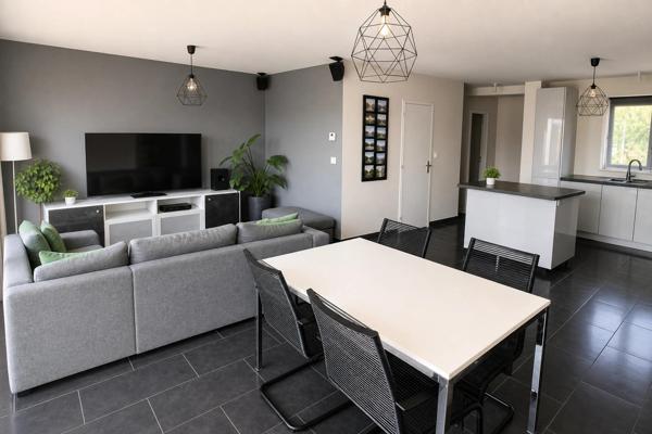 Maison individuelle 3 chambres jardin proche commodités