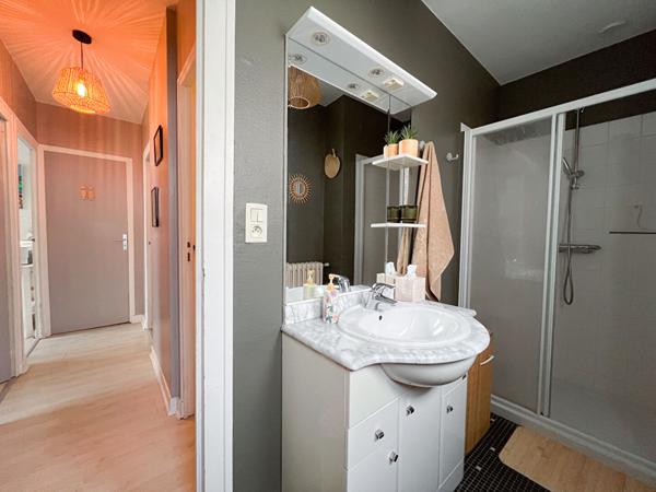 Maison familiale au calme - Les Banchais - Commerces à pied