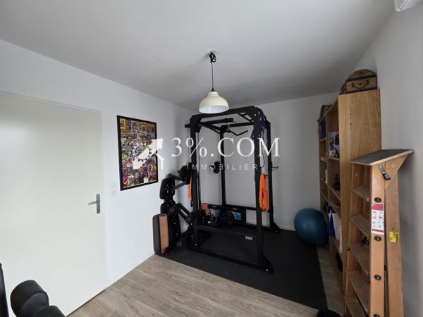 Duplex
                                                                                                                                                                                                                                                                                                                        4 pièce(s)                                                                                                                                                                                                          3 chambre(s)                                                                                                                                                                                                          87.3  m²