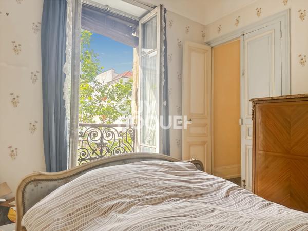 PARIS 10e – CHÂTEAU D'EAU / BD DE STRASBOURG – FAMILIAL 113 m² + 2 CHAMBRES DE SERVICE – BALCON