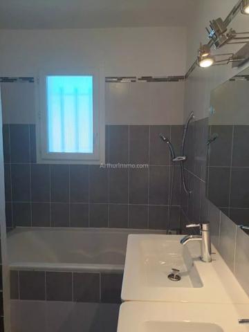 Vente Maison 4 pièces 80 m2 à Salernes