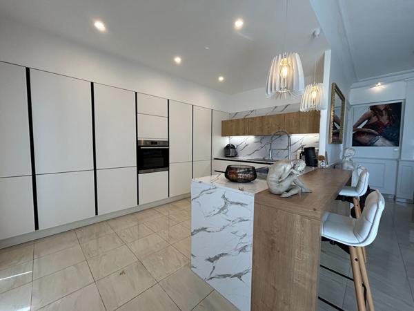 A vendre Appartement Furiani 3 pièce(s) 94 m2 vue mer