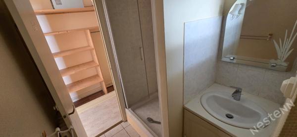 Appartement F4 avec balcon, cave et garage ! Centre-ville